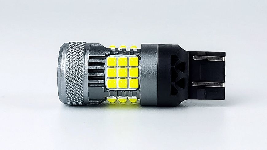 Світлодіоди в габаритні вогні. підсвітку номера та в салон DriveX S25-101 1156-15 12V автомобільні світлодіоди 12В DR-00001780 фото